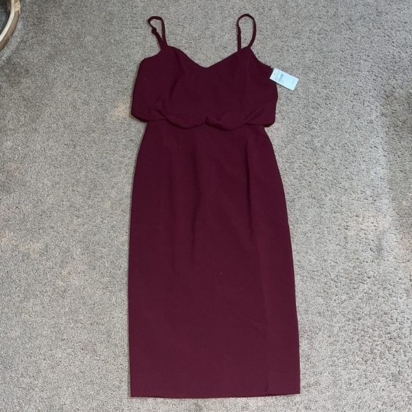 Dress The Population Alondra Sheath Blouson Pencil V-Neck Dress Burgundy Small - Picture 4 of 11